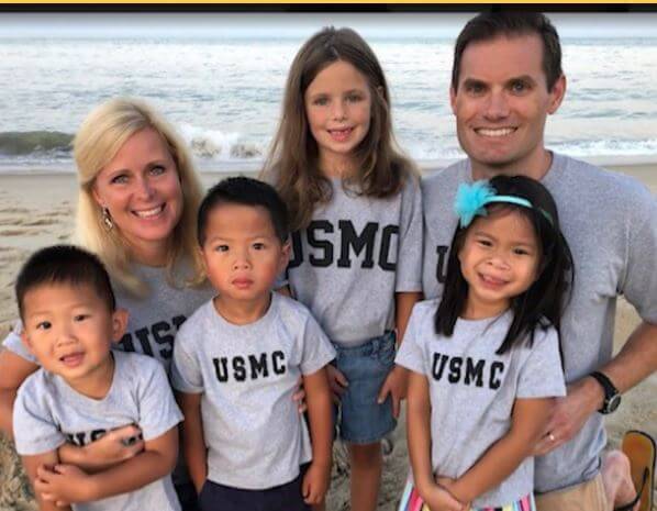 Chris Nagel with his wife and children Jacqueline, Carolyn, Christian, and Daniel